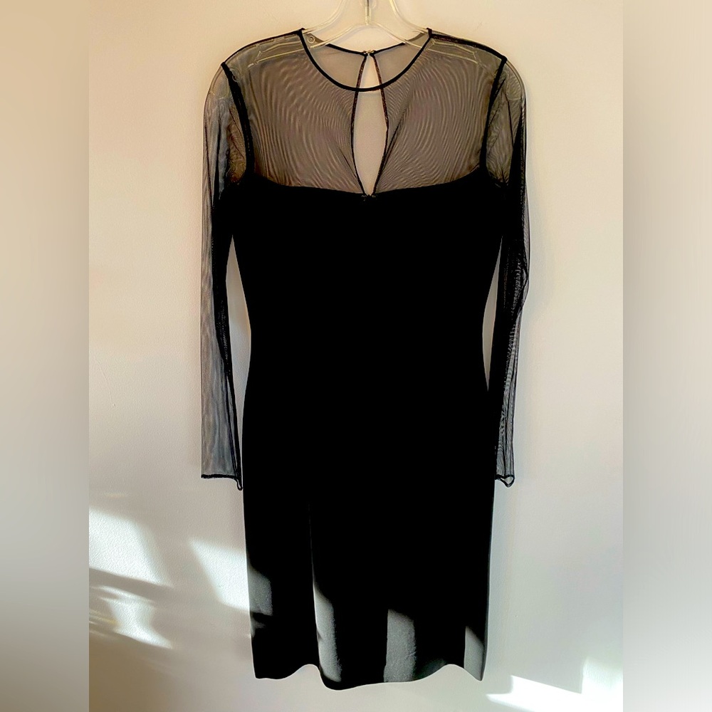 Stunning classic black Tahari dress size 8